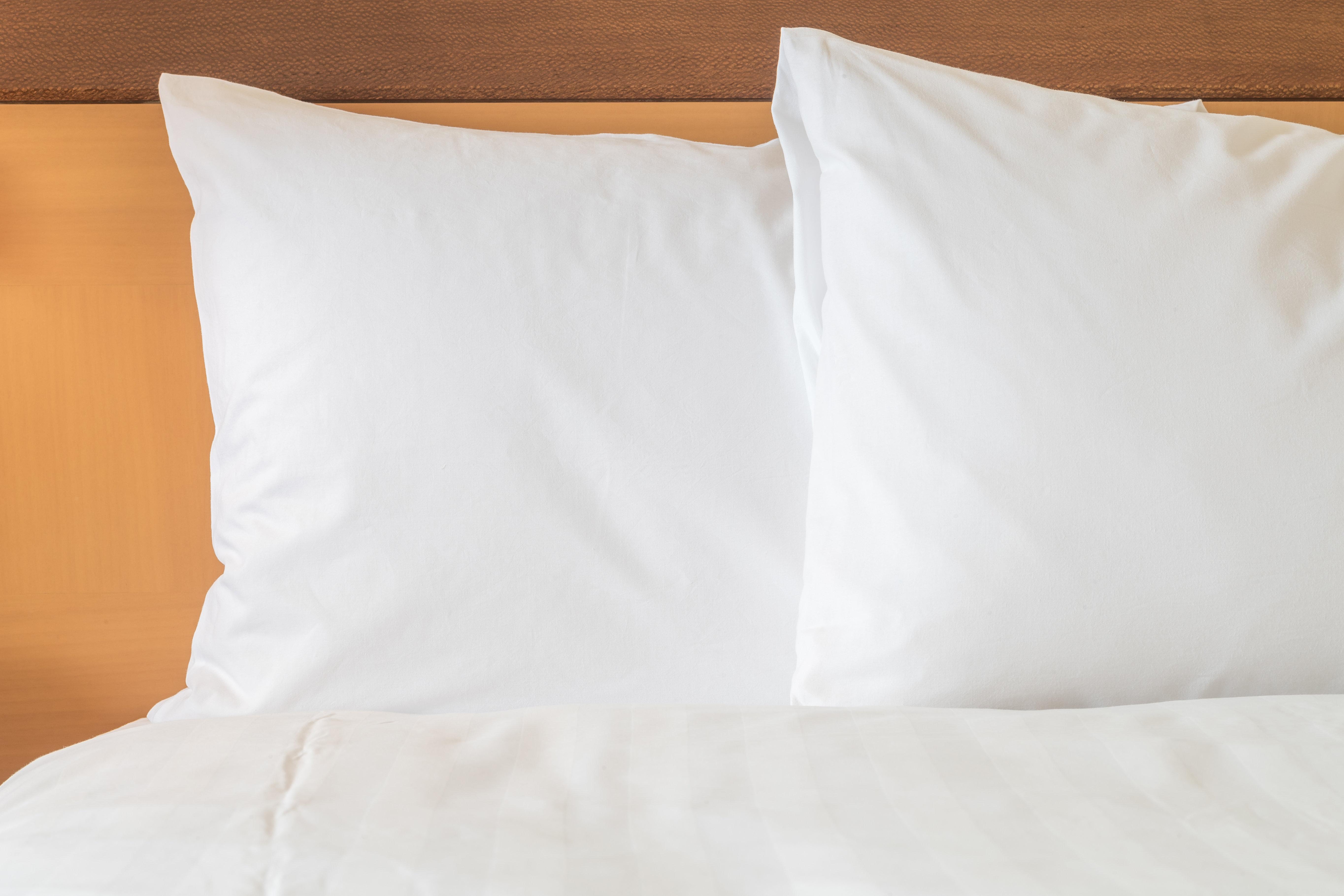 Holiday Inn Express And Suites Surrey By Ihg Екстер'єр фото