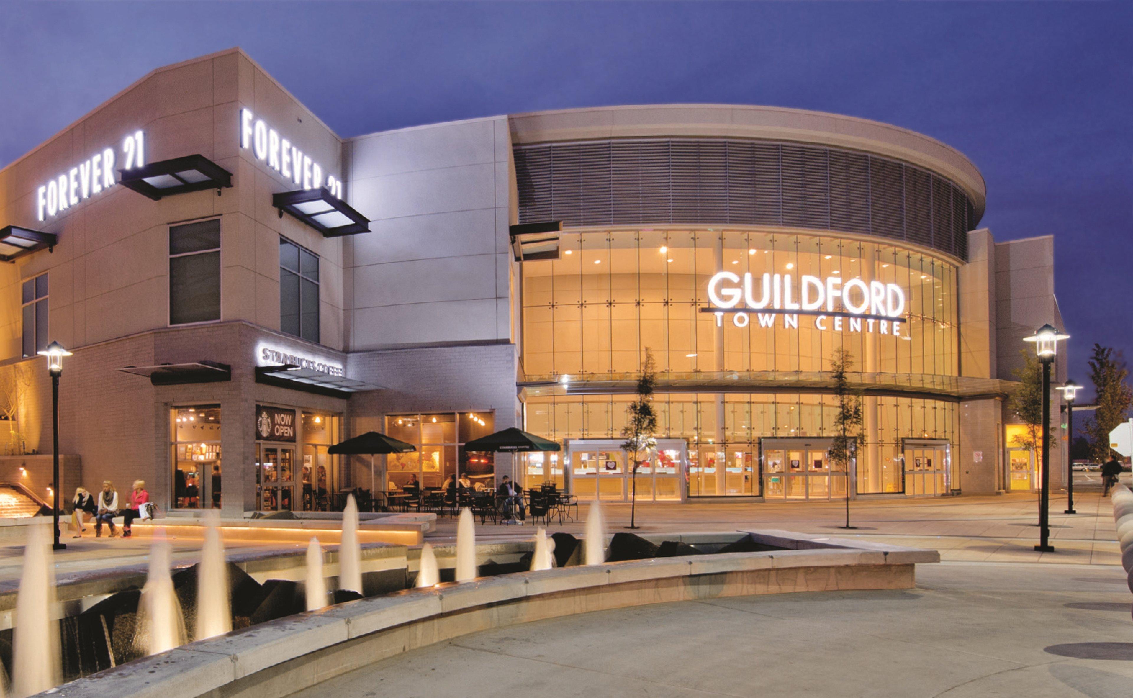 Holiday Inn Express And Suites Surrey By Ihg Екстер'єр фото